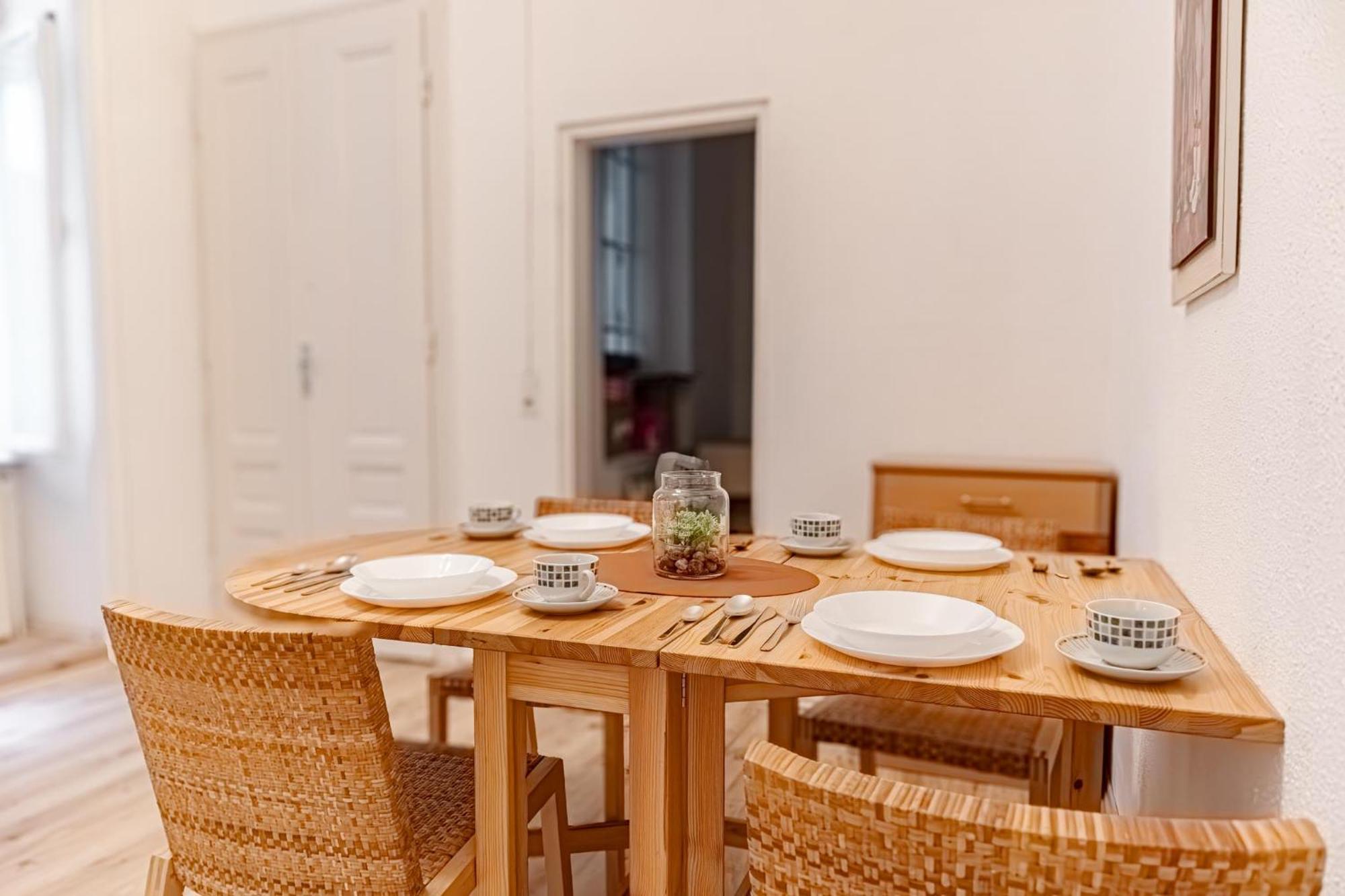 Chic Apartment - Very Central And Well Connected Відень Екстер'єр фото